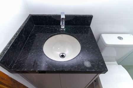 Apartamento para alugar com 57m², 2 quartos e sem vaga Apartamento para alugar com 57m², 2 quartos e sem vagaBanheiro