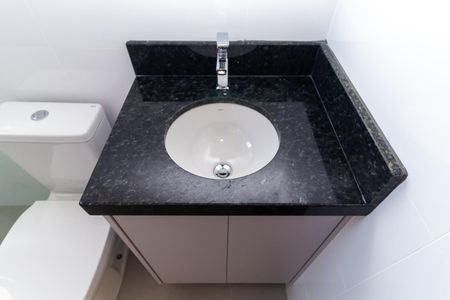 Apartamento para alugar com 57m², 2 quartos e sem vagaBanheiro