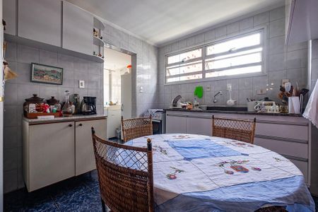 Apartamento à venda com 120m², 3 quartos e 1 vaga Apartamento à venda com 120m², 3 quartos e 1 vagaCozinha