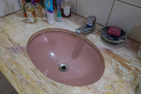 Apartamento à venda com 120m², 3 quartos e 1 vaga Apartamento à venda com 120m², 3 quartos e 1 vagaBanheiro