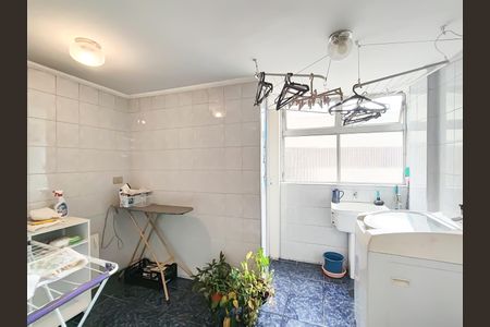 Apartamento para alugar com 120m², 3 quartos e 1 vagaÁrea de Serviço