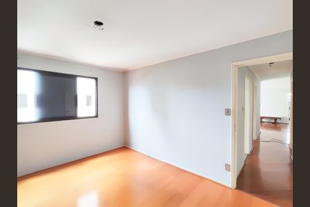 Apartamento para alugar com 120m², 3 quartos e 1 vagaQuarto 2