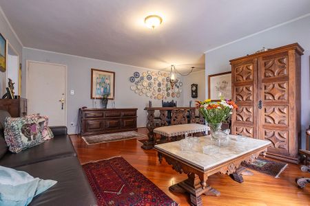 Apartamento à venda com 120m², 3 quartos e 1 vaga Apartamento à venda com 120m², 3 quartos e 1 vagaSala