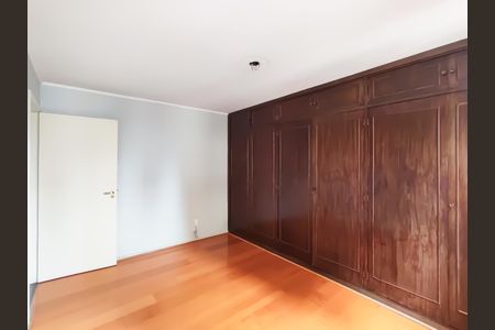 Apartamento para alugar com 120m², 3 quartos e 1 vagaQuarto 2