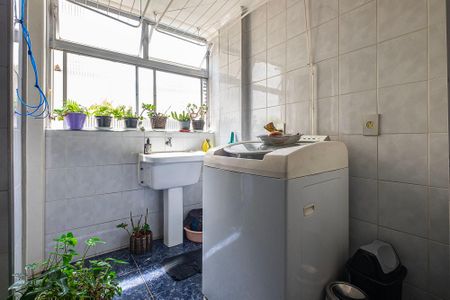 Apartamento à venda com 120m², 3 quartos e 1 vaga Apartamento à venda com 120m², 3 quartos e 1 vagaÁrea de Serviço