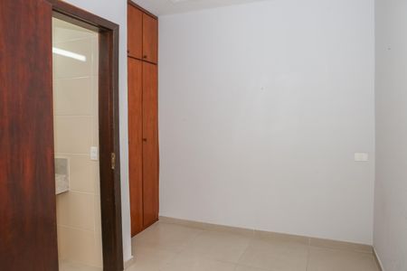 Casa à venda com 104m², 4 quartos e sem vaga Casa à venda com 104m², 4 quartos e sem vagaSuíte 1