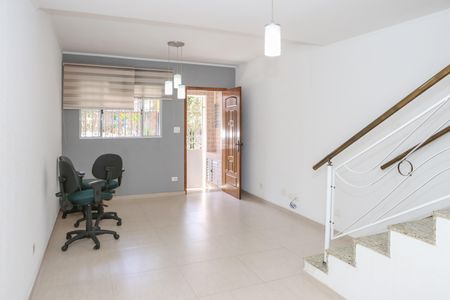 Casa à venda com 104m², 4 quartos e sem vaga Casa à venda com 104m², 4 quartos e sem vagaSala