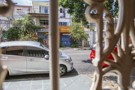 Casa à venda com 104m², 4 quartos e sem vaga Casa à venda com 104m², 4 quartos e sem vagaVista da Entrada