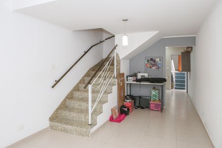 Casa à venda com 104m², 4 quartos e sem vaga Casa à venda com 104m², 4 quartos e sem vagaSala