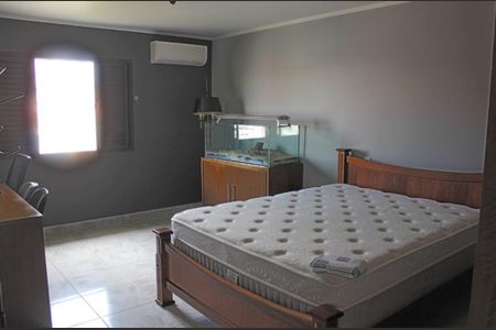 Casa à venda com 262m², 3 quartos e 2 vagasFoto 15