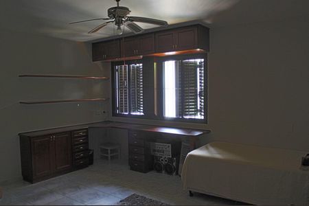 Casa à venda com 262m², 3 quartos e 2 vagasFoto 01