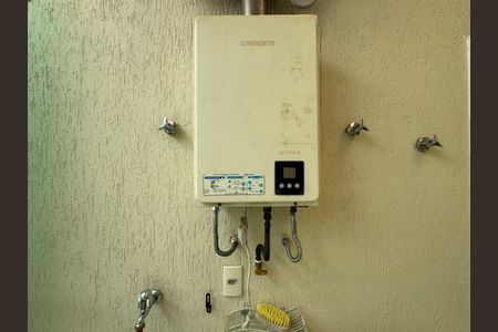 Casa de condomínio à venda com 227m², 4 quartos e 3 vagasÁrea de Serviço