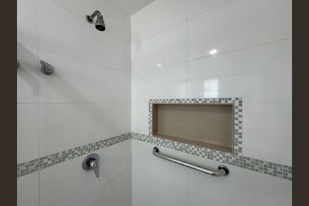 Casa de condomínio à venda com 227m², 4 quartos e 3 vagasSuíte 3 - Banheiro