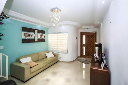 Casa à venda com 120m², 2 quartos e 1 vagaFoto 01