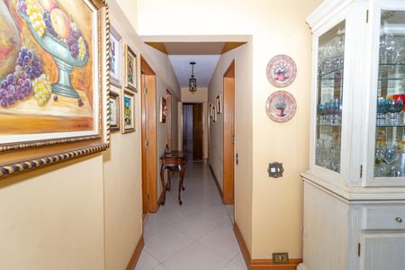 Apartamento à venda com 132m², 3 quartos e 1 vagaCorredor