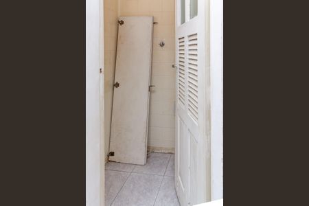 Apartamento à venda com 132m², 3 quartos e 1 vagaBanheiro de serviço