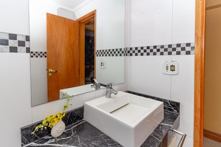 Apartamento à venda com 132m², 3 quartos e 1 vagaBanheiro