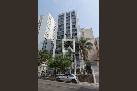 Apartamento à venda com 132m², 3 quartos e 1 vagaFachada