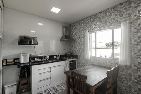 Casa à venda com 130m², 3 quartos e 5 vagasCozinha