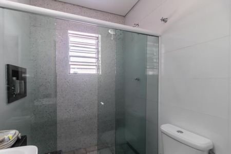Casa à venda com 130m², 3 quartos e 5 vagasBanheiro