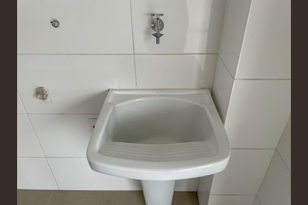 Apartamento para alugar com 82m², 2 quartos e 2 vagas Apartamento para alugar com 82m², 2 quartos e 2 vagasCozinha e Área de Serviço