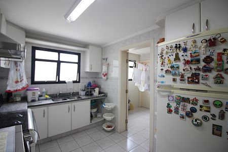 Apartamento à venda com 150m², 3 quartos e 3 vagasCozinha