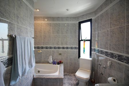 Apartamento à venda com 150m², 3 quartos e 3 vagasQuarto 1 - Suíte Banheiro