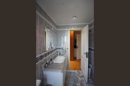 Apartamento à venda com 150m², 3 quartos e 3 vagasQuarto 1 - Suíte Banheiro