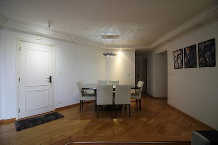 Apartamento à venda com 150m², 3 quartos e 3 vagasSala