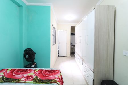 Casa à venda com 80m², 2 quartos e sem vagaSuíte