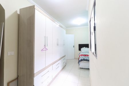 Casa à venda com 80m², 2 quartos e sem vagaSuíte