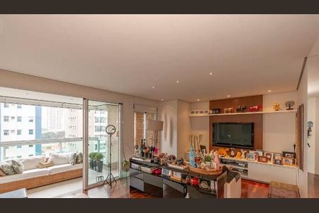 Apartamento à venda com 160m², 3 quartos e 4 vagas