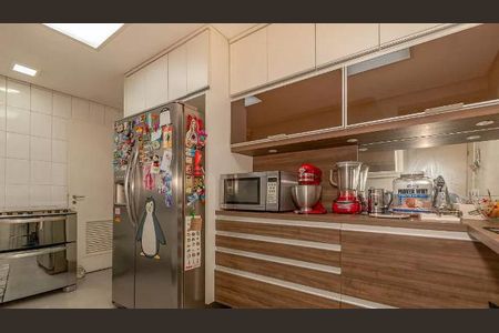 Apartamento à venda com 160m², 3 quartos e 4 vagas