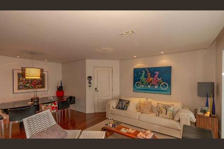 Apartamento à venda com 160m², 3 quartos e 4 vagas