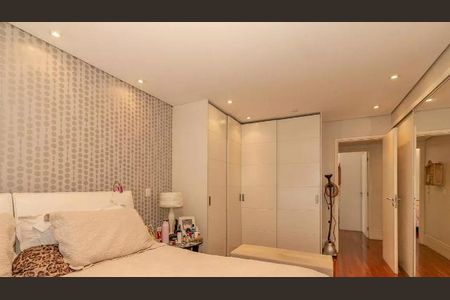 Apartamento à venda com 160m², 3 quartos e 4 vagas