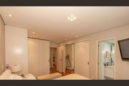 Apartamento à venda com 160m², 3 quartos e 4 vagas