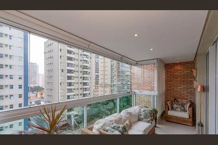 Apartamento à venda com 160m², 3 quartos e 4 vagas