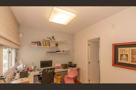 Apartamento à venda com 160m², 3 quartos e 4 vagas