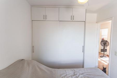 Apartamento para alugar com 114m², 2 quartos e 1 vagaArmário do Quarto 1