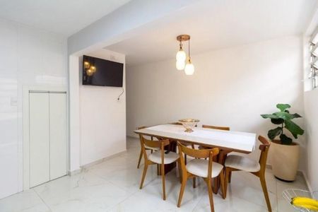 Casa à venda com 100m², 2 quartos e 2 vagas