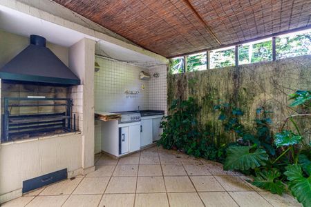 Casa à venda com 400m², 4 quartos e 7 vagas Casa à venda com 400m², 4 quartos e 7 vagasChurrasqueira