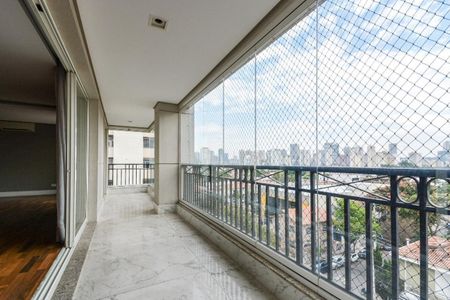 Apartamento à venda com 235m², 4 quartos e 4 vagas