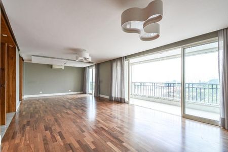 Apartamento à venda com 235m², 4 quartos e 4 vagas