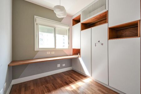 Apartamento à venda com 235m², 4 quartos e 4 vagas