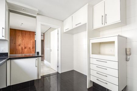 Apartamento à venda com 235m², 4 quartos e 4 vagas