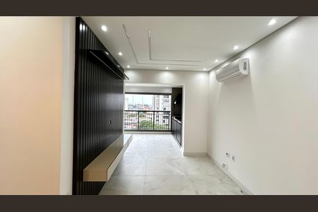 Apartamento à venda com 57m², 2 quartos e 1 vaga Apartamento à venda com 57m², 2 quartos e 1 vagaSala