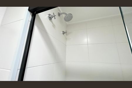 Apartamento à venda com 57m², 2 quartos e 1 vaga Apartamento à venda com 57m², 2 quartos e 1 vagaBanheiro da Suíte