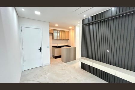 Sala de apartamento para alugar com 2 quartos, 57m² em Vila Camargos, Guarulhos