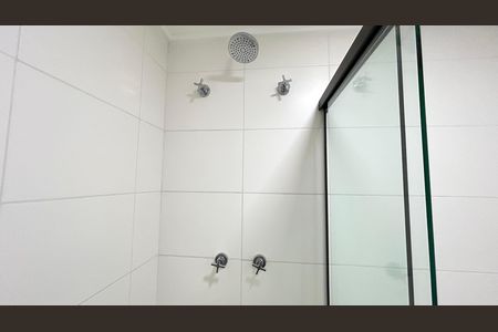 Apartamento à venda com 57m², 2 quartos e 1 vaga Apartamento à venda com 57m², 2 quartos e 1 vagaBanheiro social