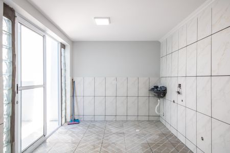 Casa para alugar com 120m², 3 quartos e 1 vaga Casa para alugar com 120m², 3 quartos e 1 vagaÁrea de Serviço